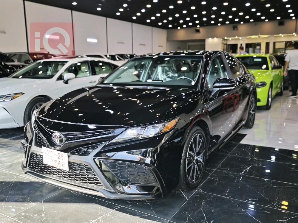 تۆیۆتا کامری